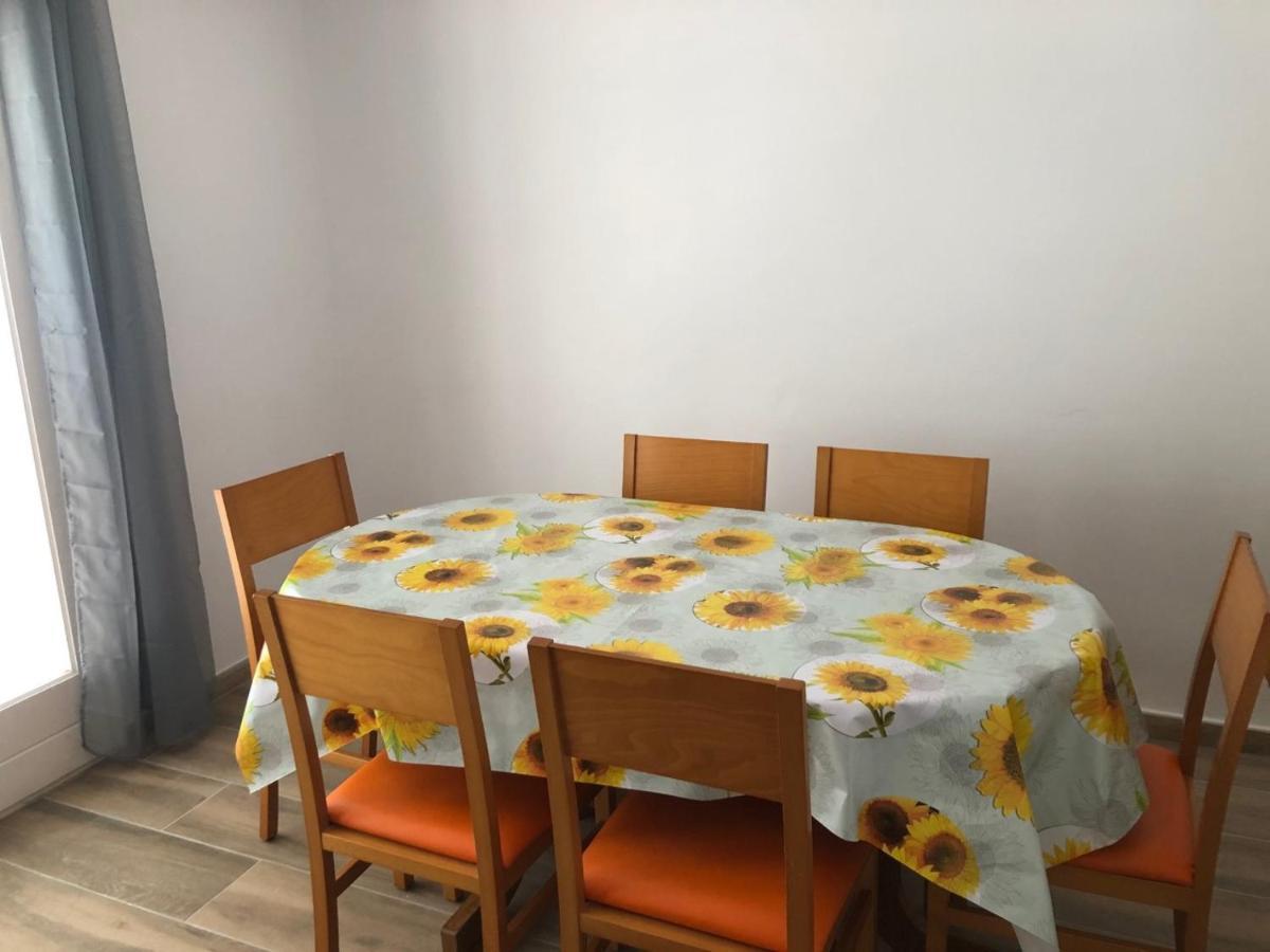 דירות Llança Planta Baixa Amb Jardi I Vistes Al Mar מראה חיצוני תמונה